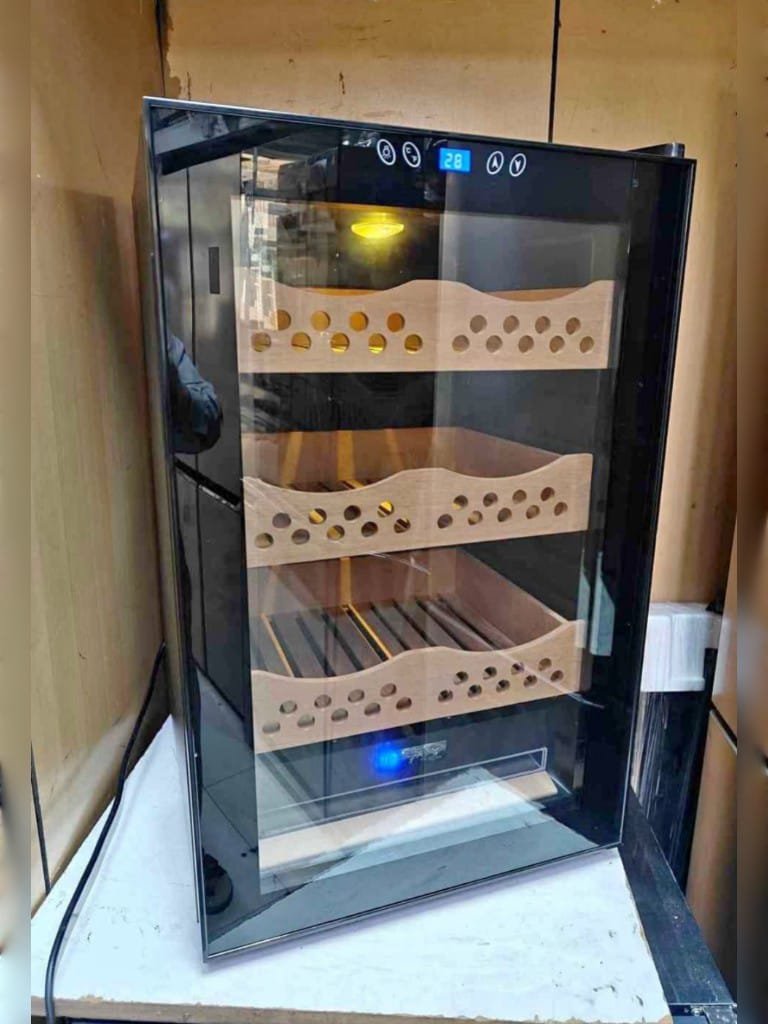 Cigar Humidor​ 1