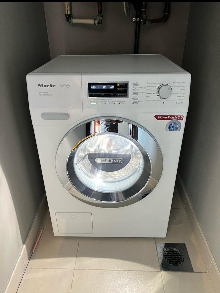 Combo Washer and Dryer 1