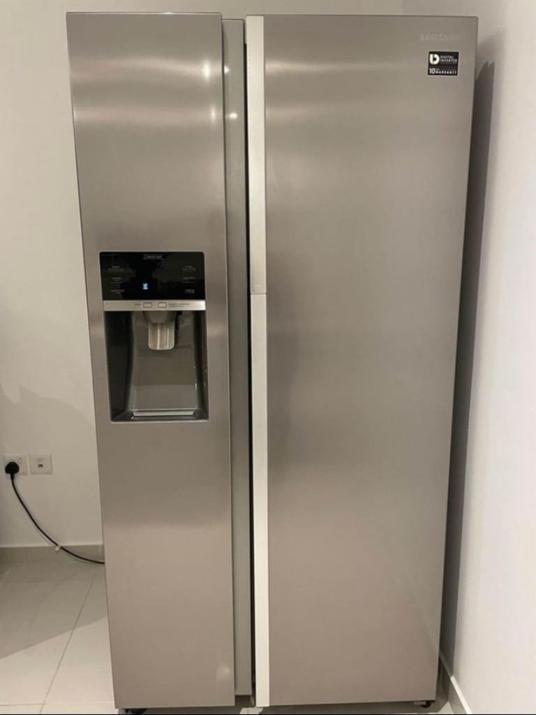 Refrigerator with water dispenser and ice maker example