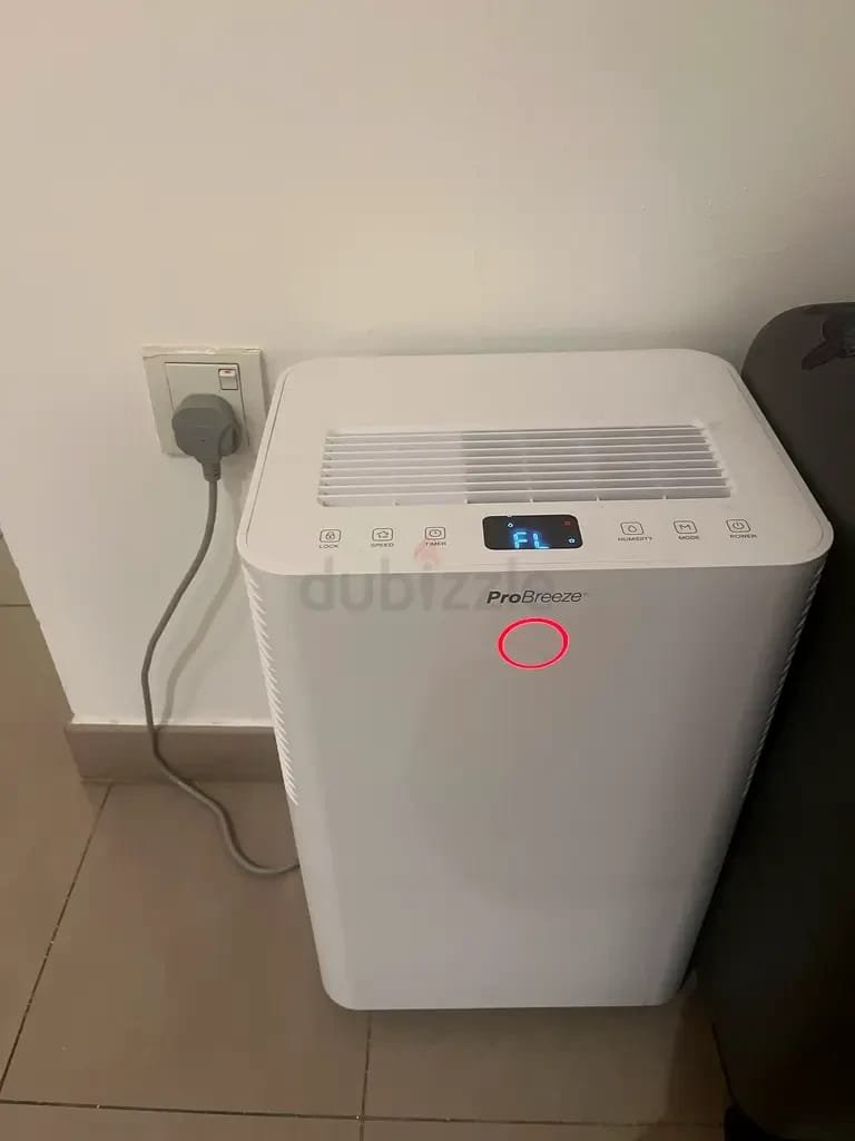 Humidifier and Dehumidifier 3