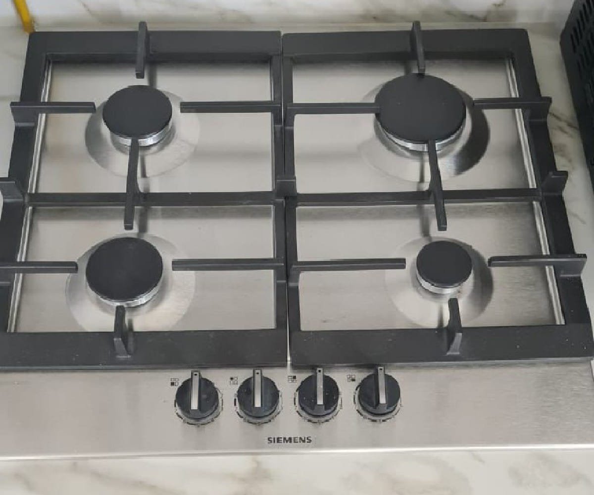 Integrated Gas Cooktop
