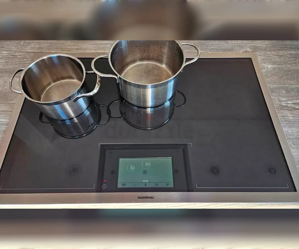 Integrated induction cooktop 3