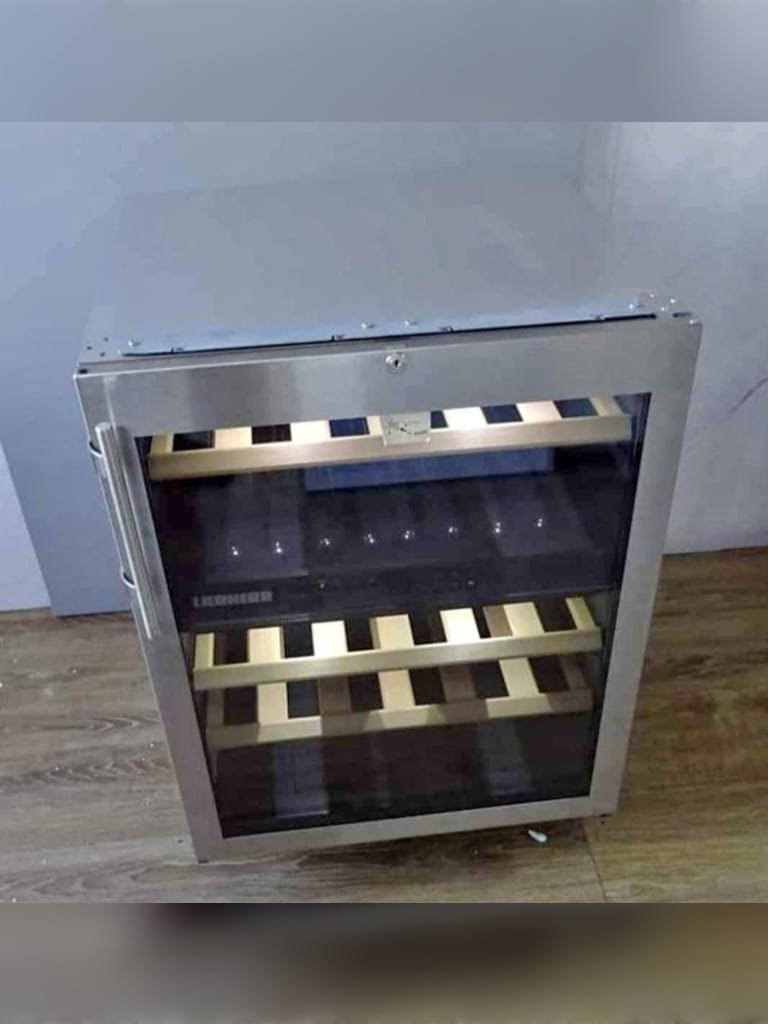 Integrated Wine Fridge 1