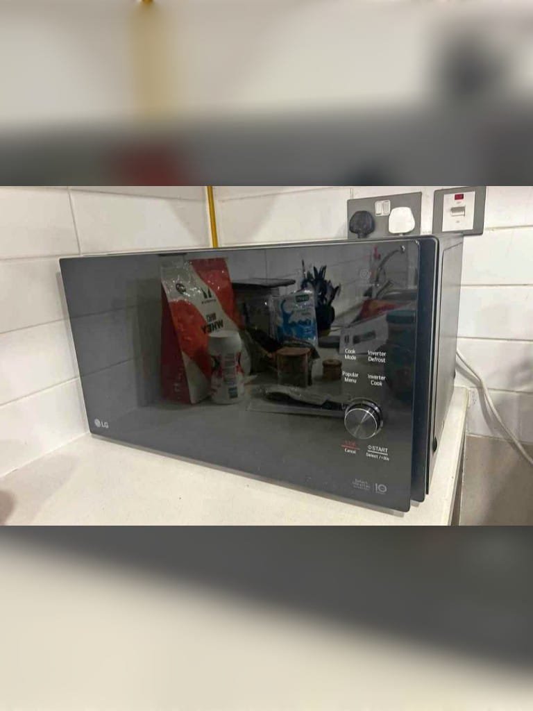 Microwave 3