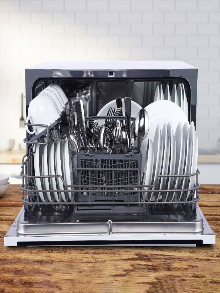 Small Dishwasher 3